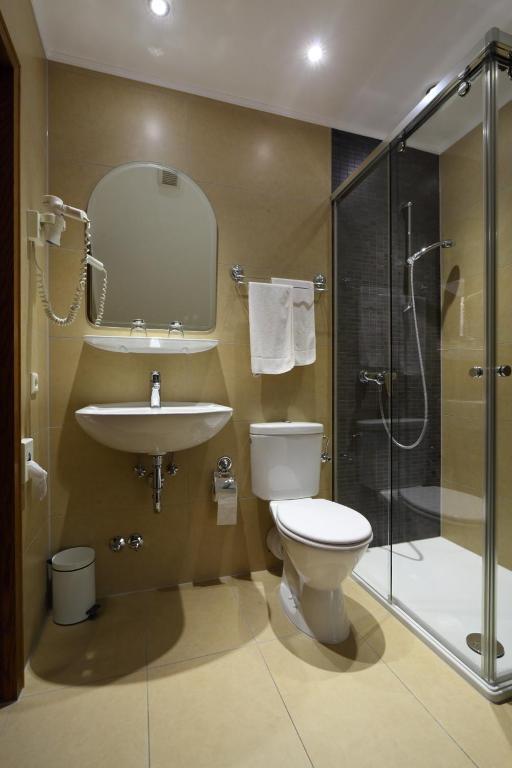 Hotel Sieweburen Luxembourg Room photo
