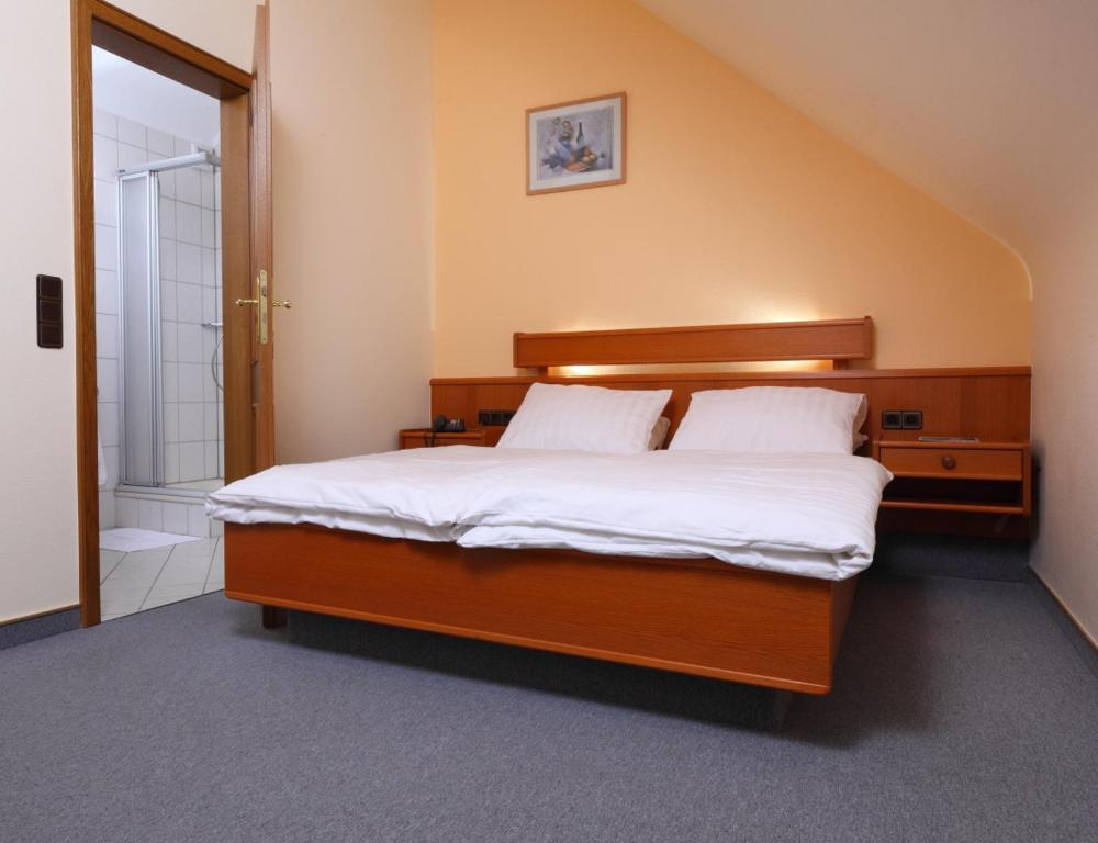 Hotel Sieweburen Luxembourg Room photo